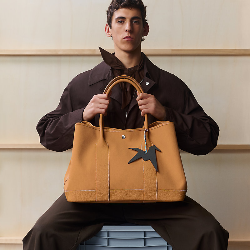 チャーム 《ウマ》 折り紙 | Hermès - エルメス-公式サイト
